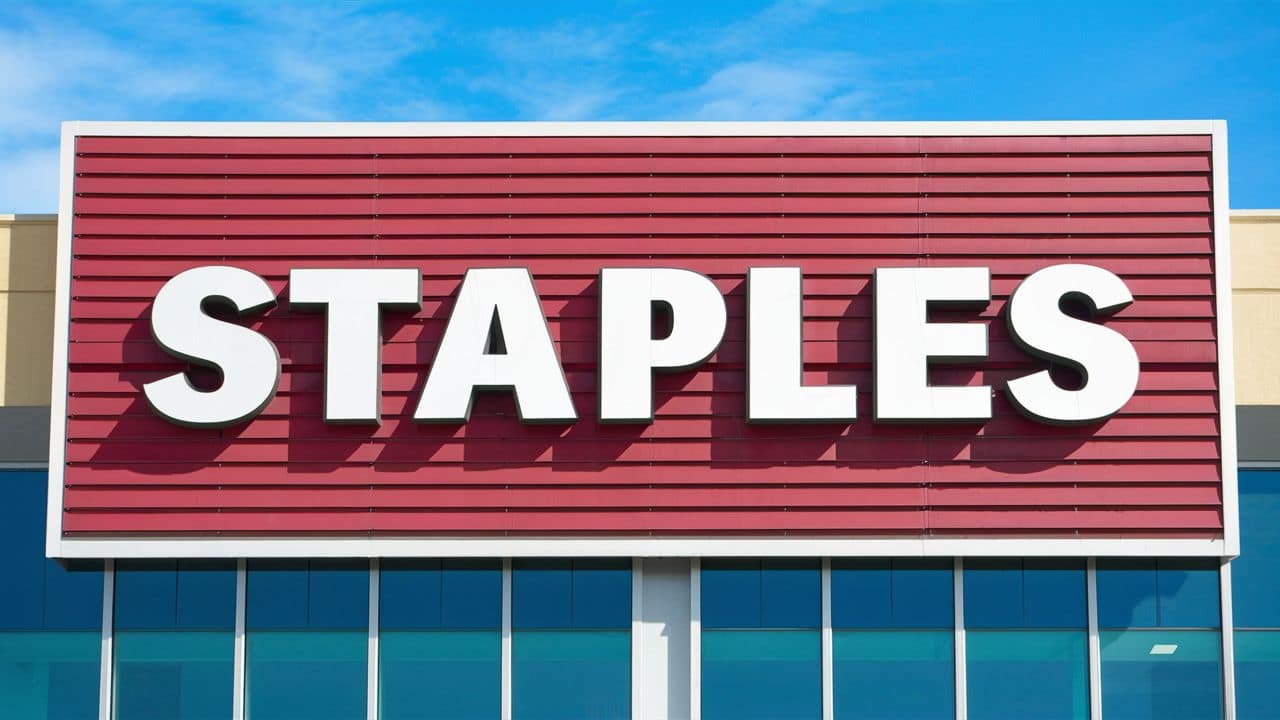 Is Staples Open on Easter
